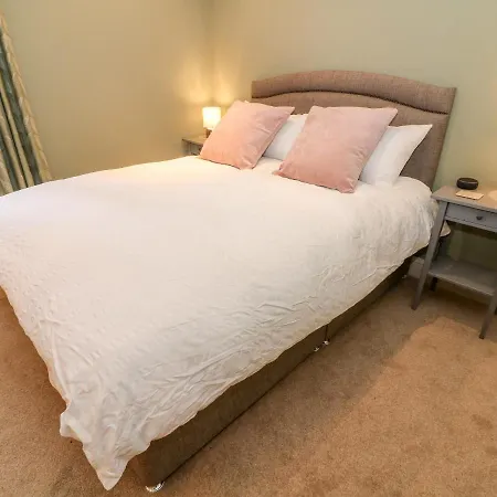 15 Tannery Lane Holiday home